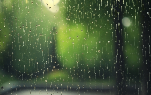 <p>再熱ドライ機能もあり、<br />
梅雨時の温度を下げずに除湿をすることも可能です。</p>

