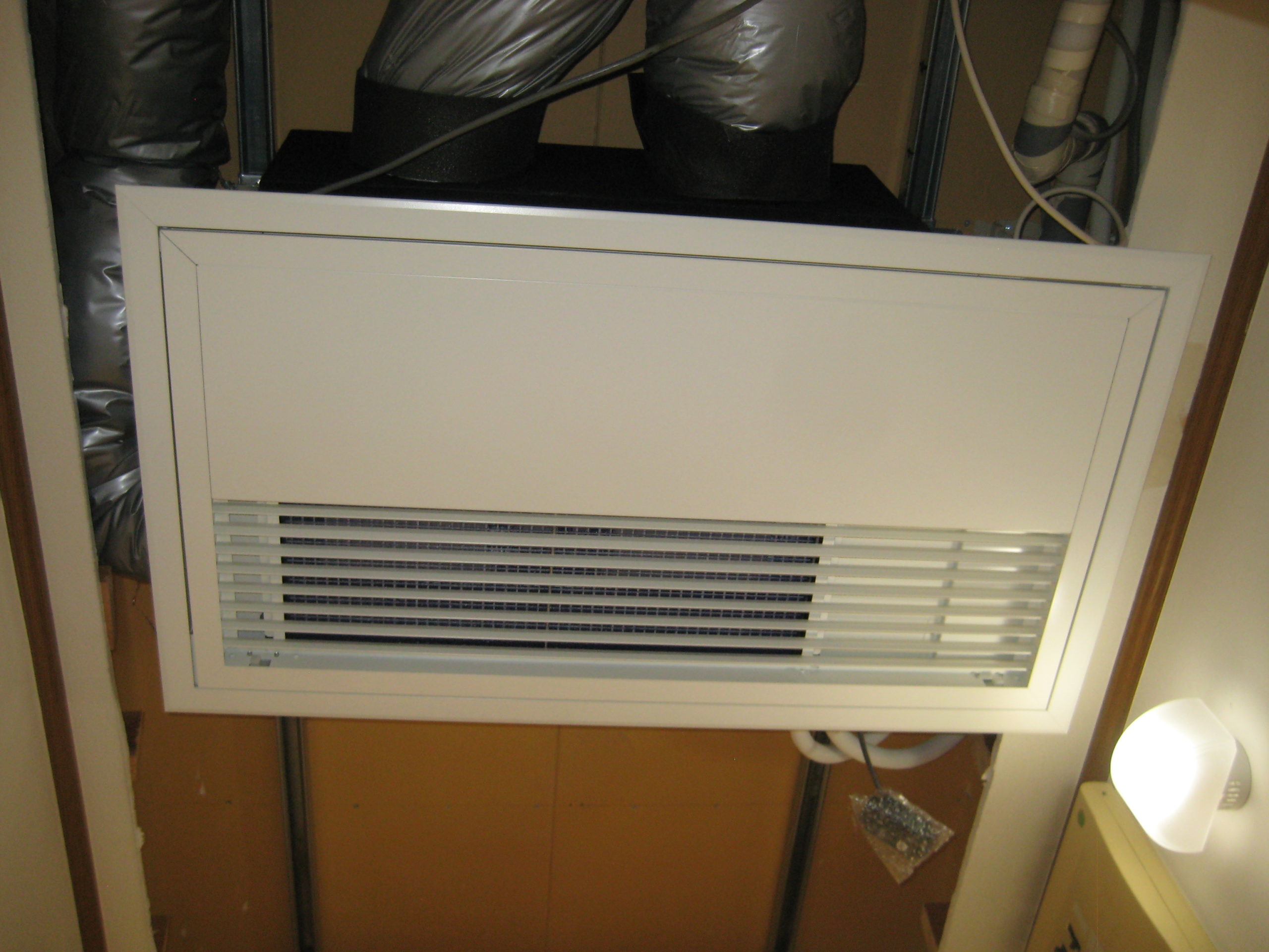 エアリゾートシステム　VL-504HPRからハウジングエアコンに交換